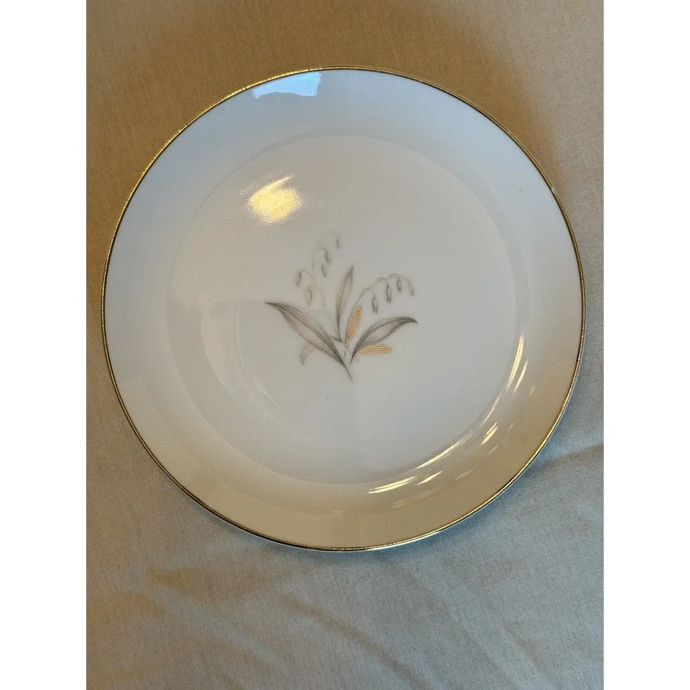 One Kaysons 1961‎ Fine China Golden Rhapsody Dessert Plate  Gold Trim